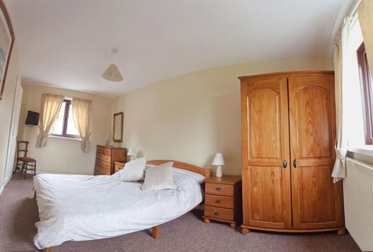 3 Bed Cottage With Hot Tub & Near New Quay Wales Llandysul Dış mekan fotoğraf