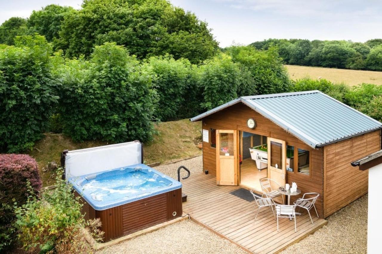 3 Bed Cottage With Hot Tub & Near New Quay Wales Llandysul Dış mekan fotoğraf